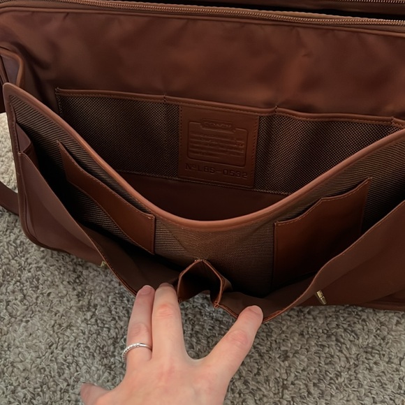 Brown coach laptop case great condition!! Used 4 times. - Picture 5 of 9